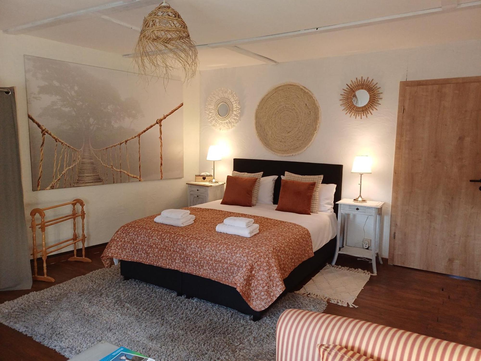 Les Gabelous - Chambre D'Hotes - Viroinval Dourbes エクステリア 写真